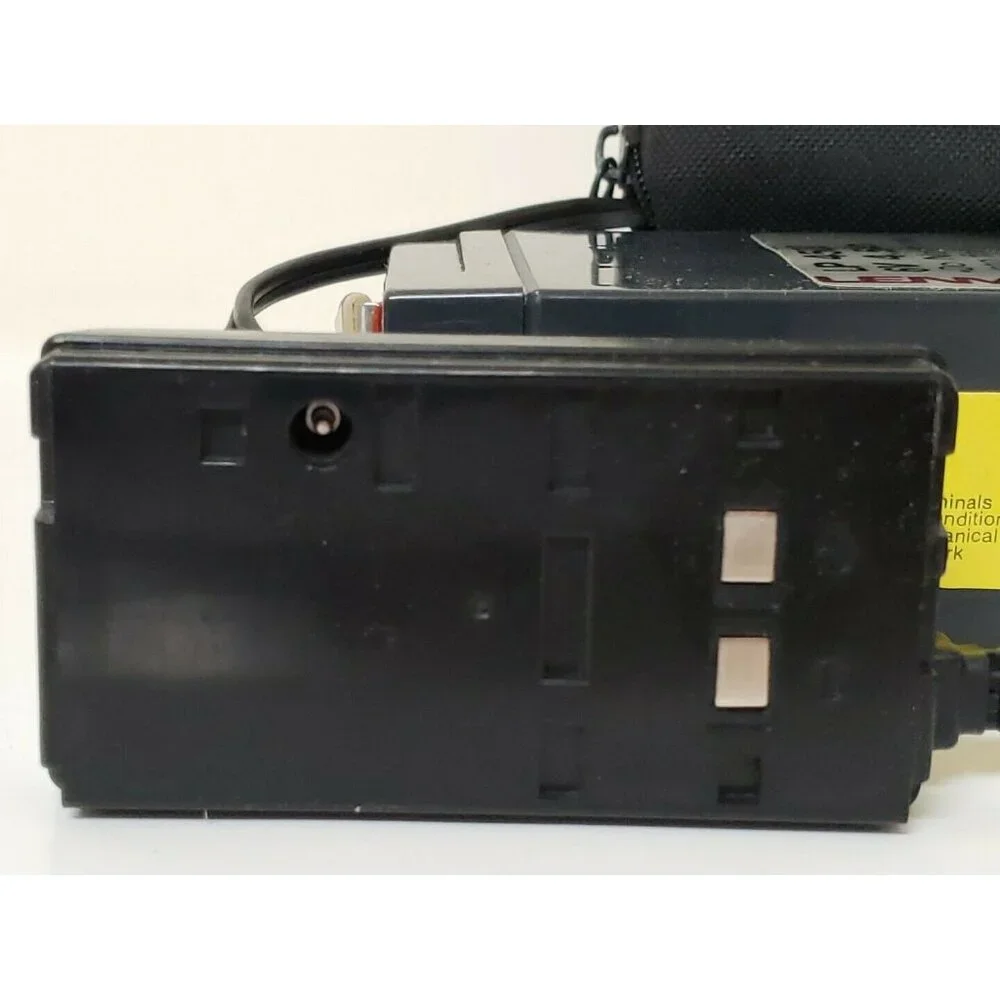 Lenmar Camcorder Battery Pack for Sony 8mm Handycam Video Adapter Charger Case
